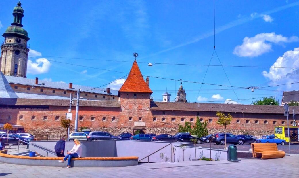 Апартаменти Центр Площа Митна Lviv Exterior photo